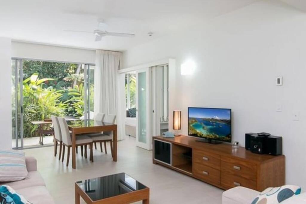Palmcove Driftaway Apartment Palm Cove Exterior photo